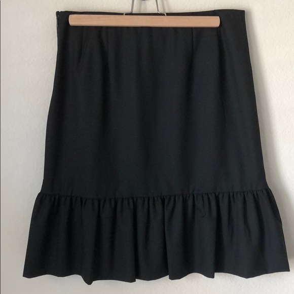 SUMMER CLOSEOUT ☀️ \The Limited\• Black Ruffle Drop Tier Skirt - Picture 5 of 9